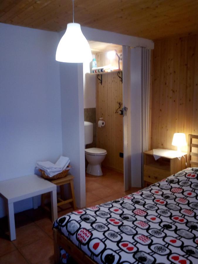 Bed and Breakfast La Casa Antica Pont-Saint-Martin Zewnętrze zdjęcie